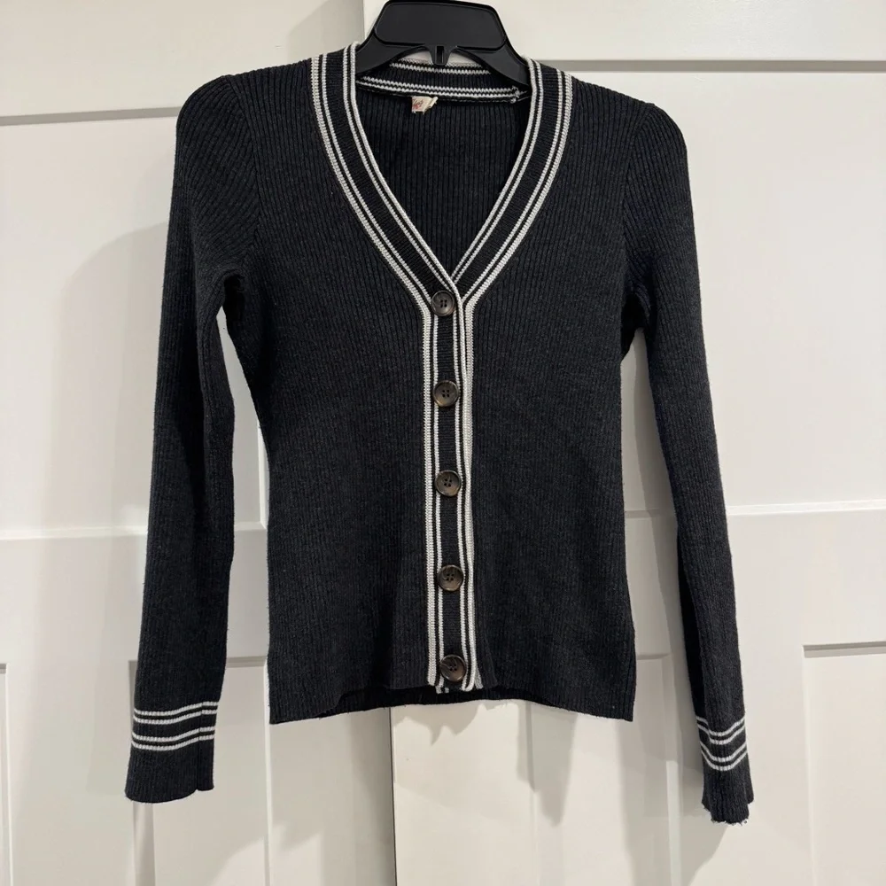 Faherty Mikki Cardigan Sweater, Black Cinder Sideline Stripe, Size Medium - Picture 3 of 13